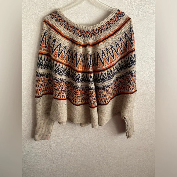 Michelle Nicole Nordic Wool Blend Tribal Sweater Poncho Boho Southwest M - Picture 4 of 12